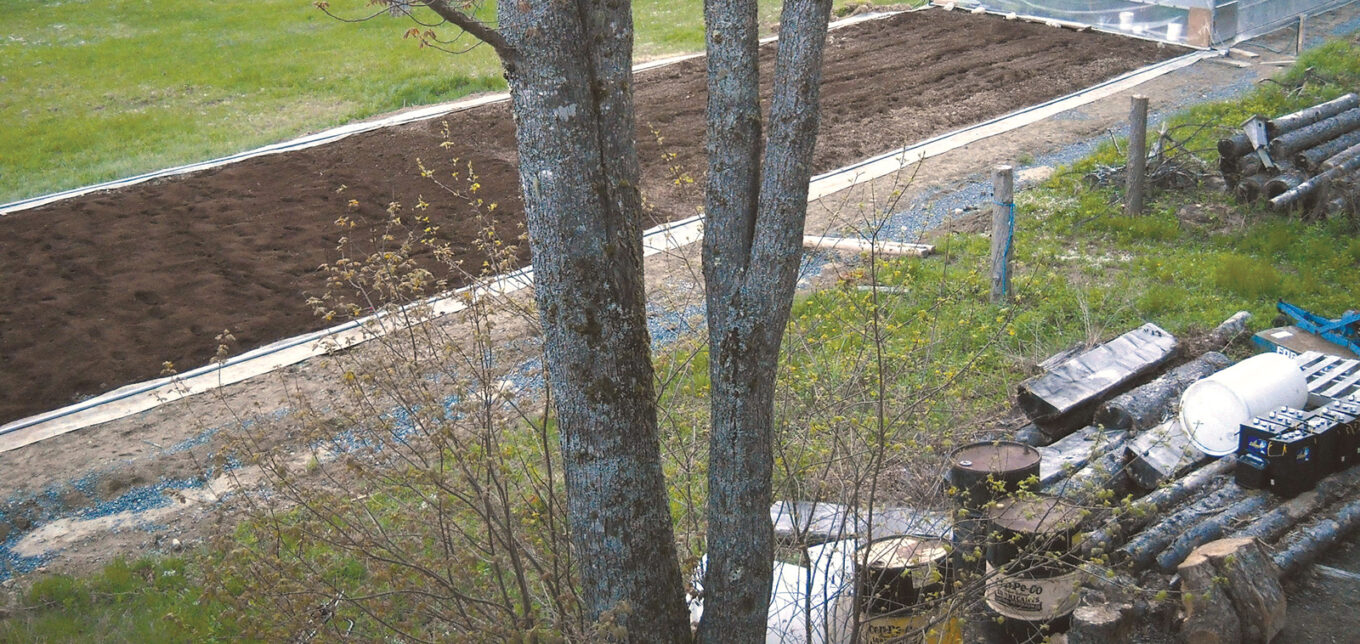High Tunnel Farming - Grit, image size:1360x644